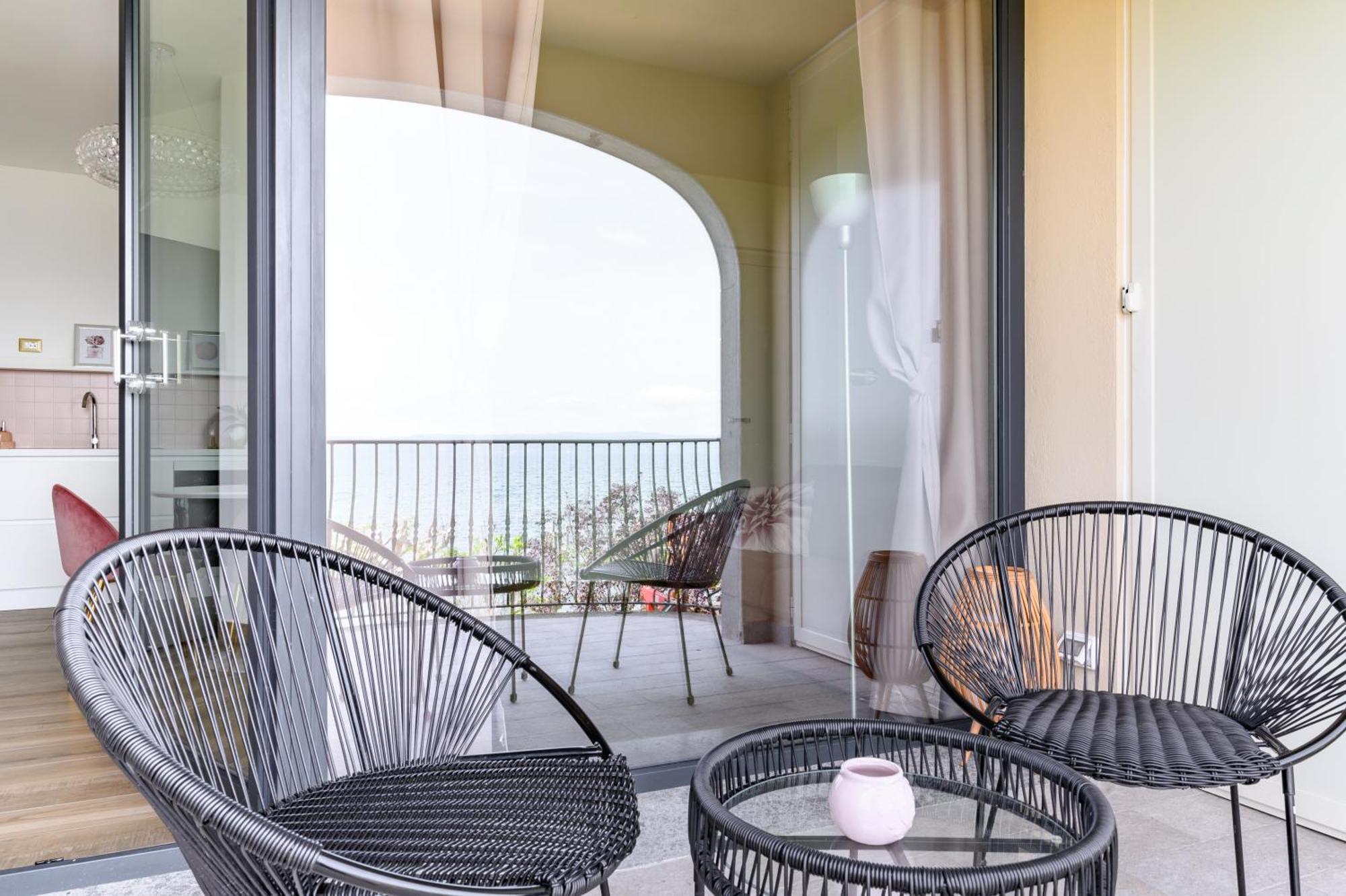 Casa Vacanze Maddalena - Palazzetto Sul Lago - Diamante Rosa มาร์ตา ภายนอก รูปภาพ