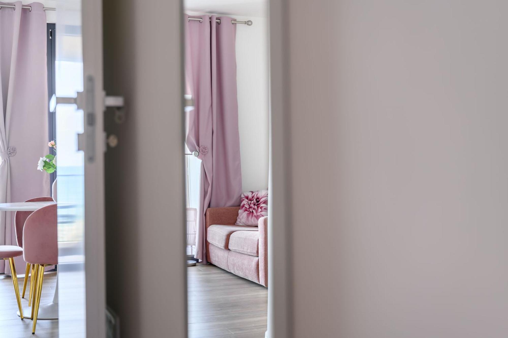 Casa Vacanze Maddalena - Palazzetto Sul Lago - Diamante Rosa มาร์ตา ภายนอก รูปภาพ